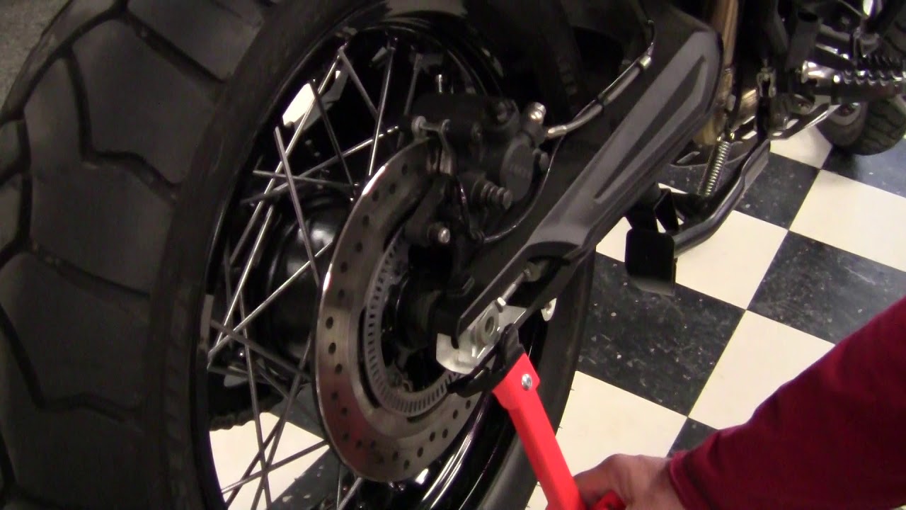 Using the Snapjack V2 on Adventure bikes Triumph Tiger800