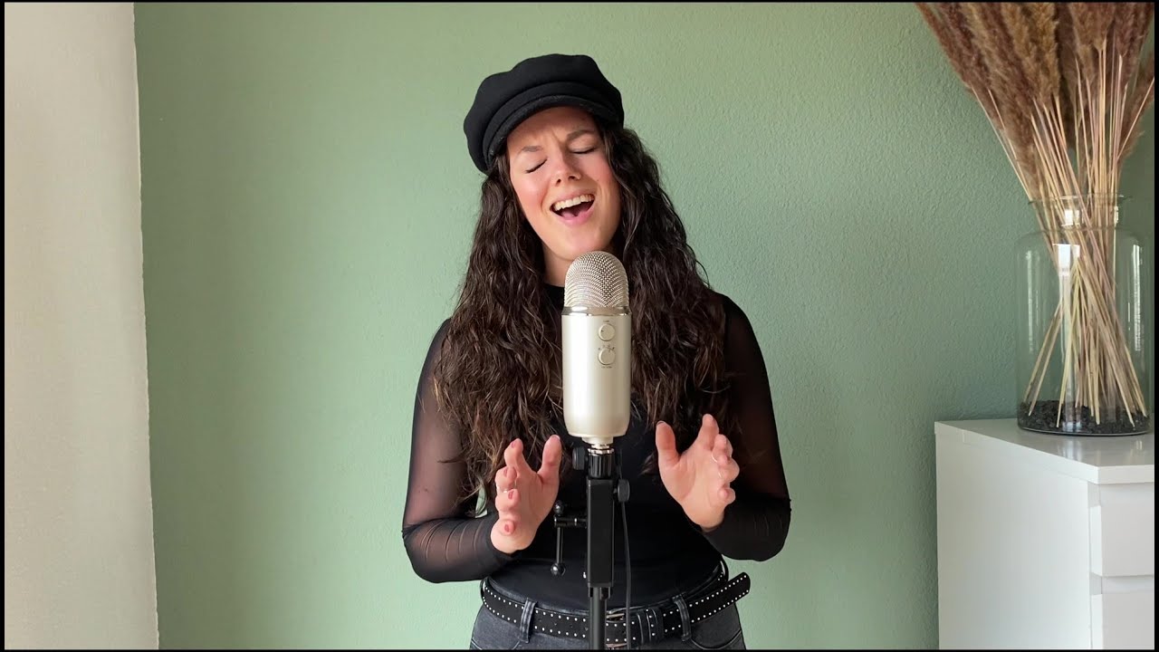 A-Zee cover: Years & Years - King (by Anne van der Zee)