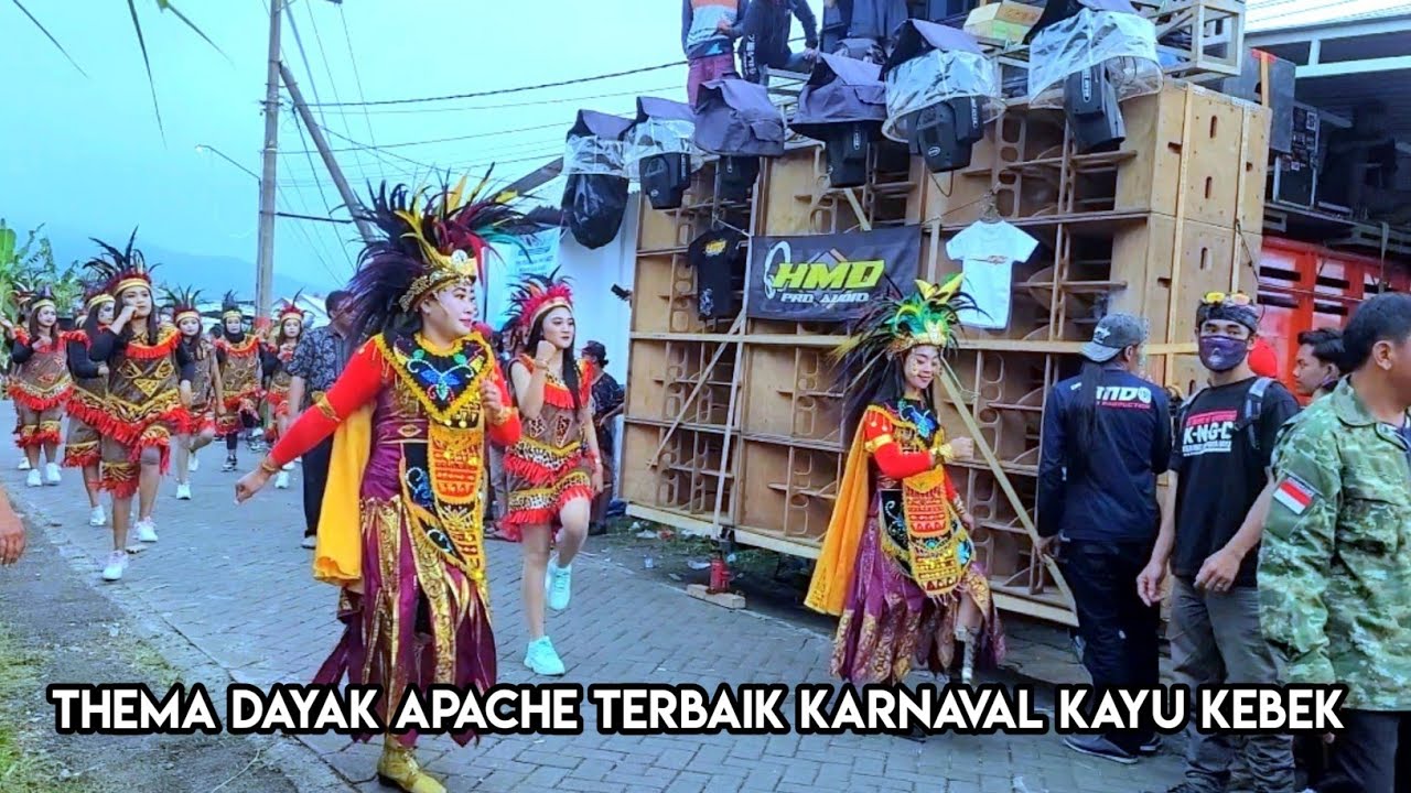 KARNAVAL TERBAIK, THEMA SUKU DAYAK APACHE !! KARNAVAL KAYU KEBEK 2022