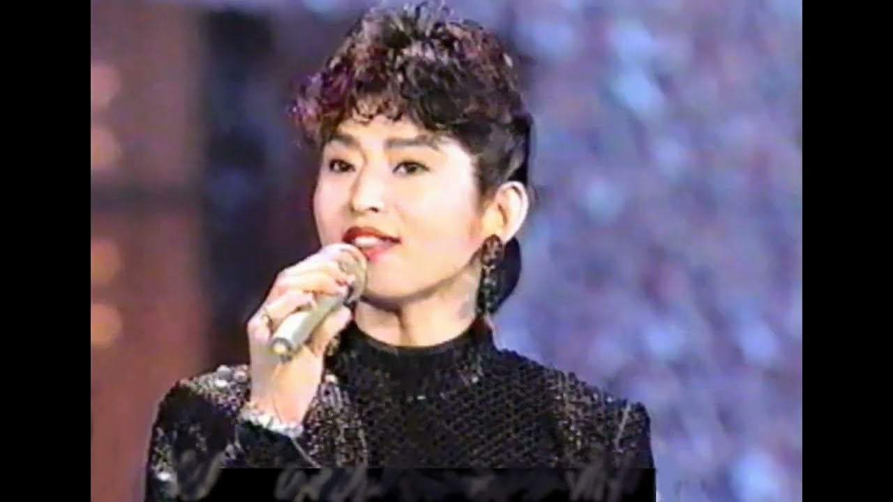 中村晃子　ブルーシャトー・砂の十字架