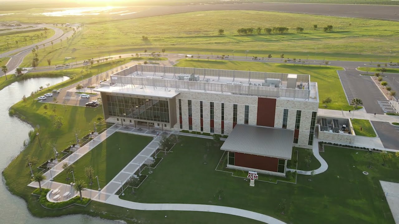 Tres Lagos Master Planned Community