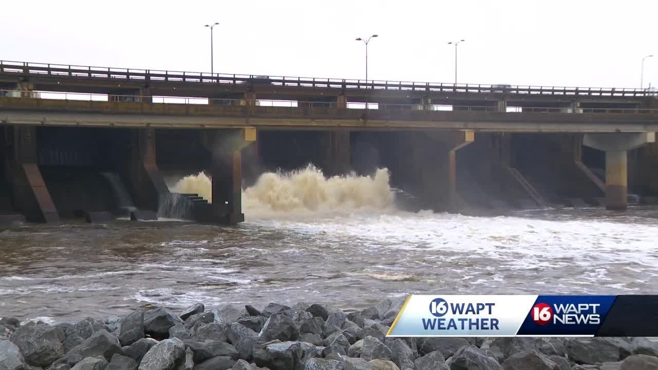Preps underway for incoming storms