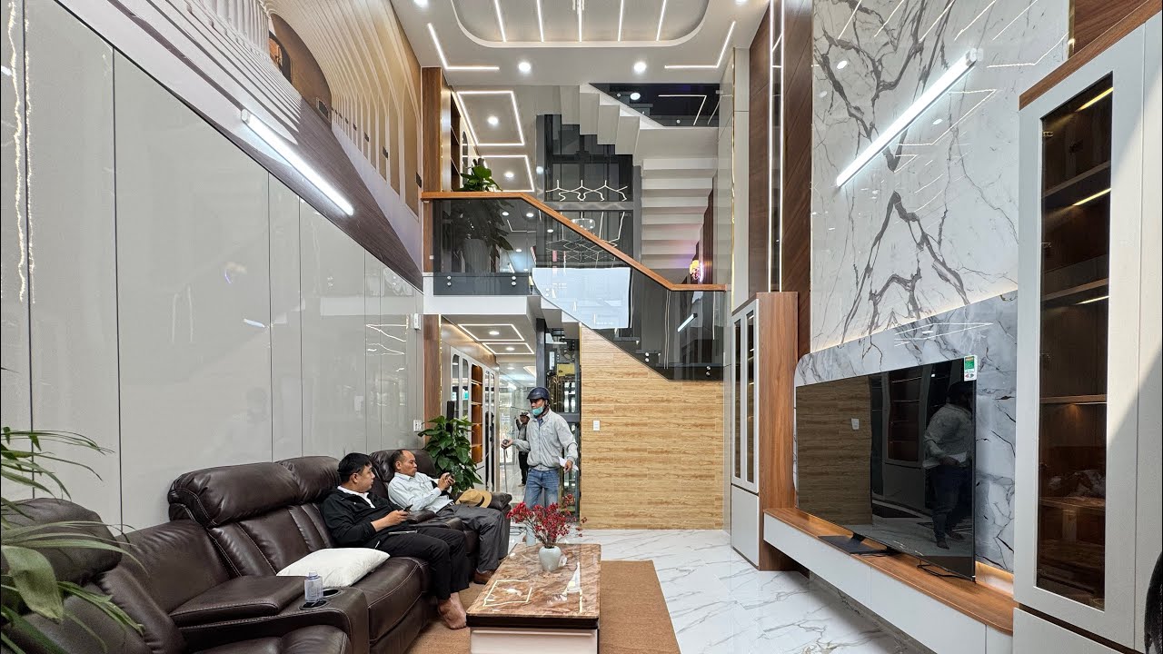 Nhà Bình Bình Tân, giáp Q.6, 72m2, 5 lầu, có thang máy, đường Phan Anh