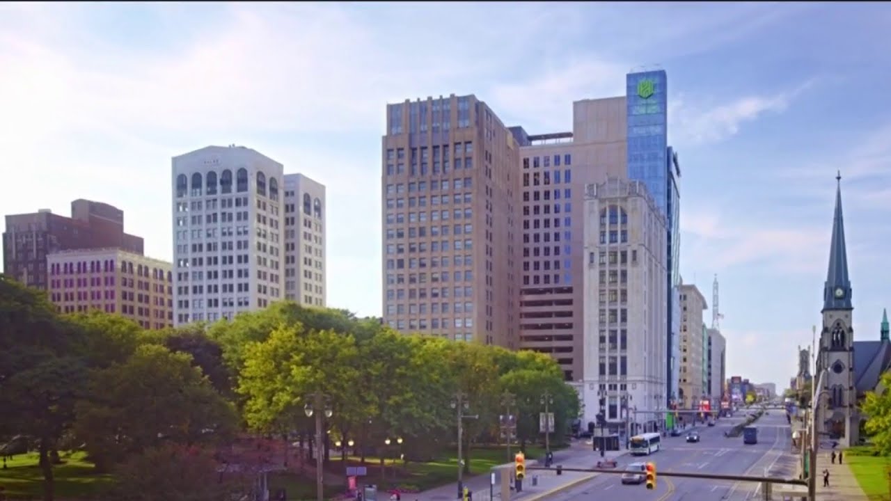 Detroit Icons on Live in the D