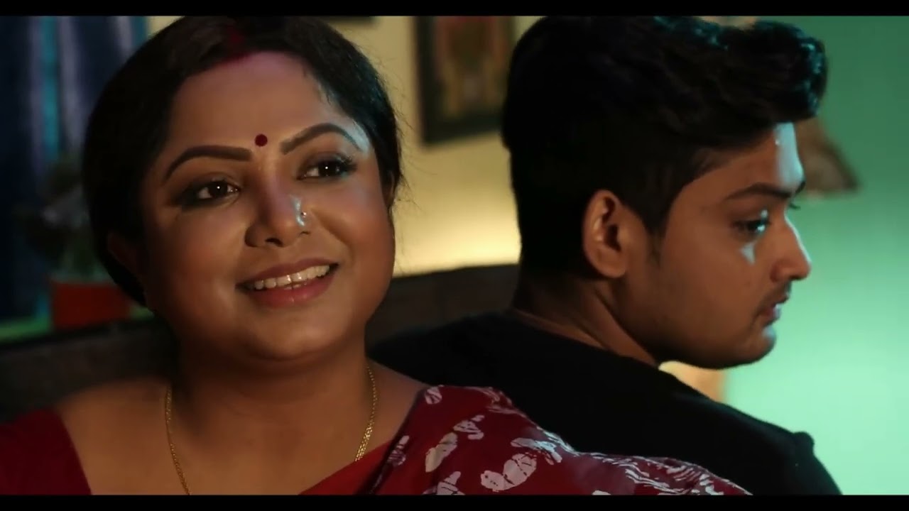ছেলে তো মায়ের মেরুদন্ড। একে অপরকে চোখে হারায়।