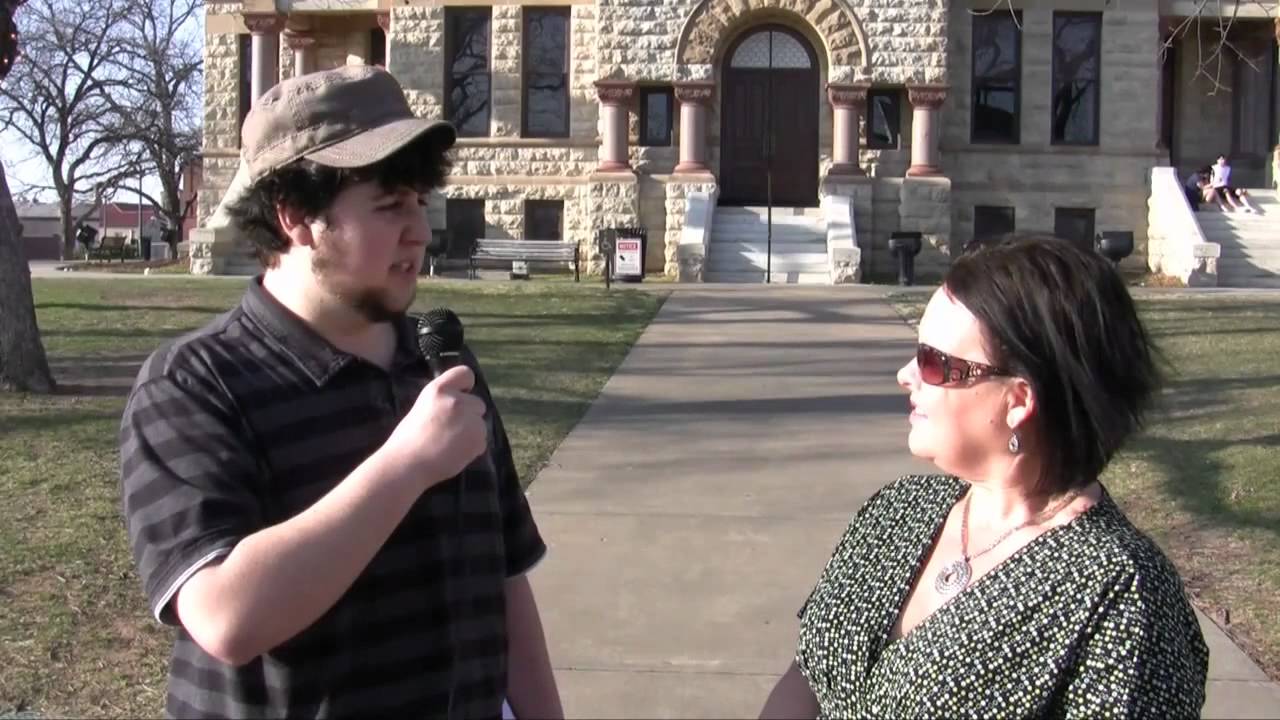 JonTron-Gaming in Public 2- 3DS