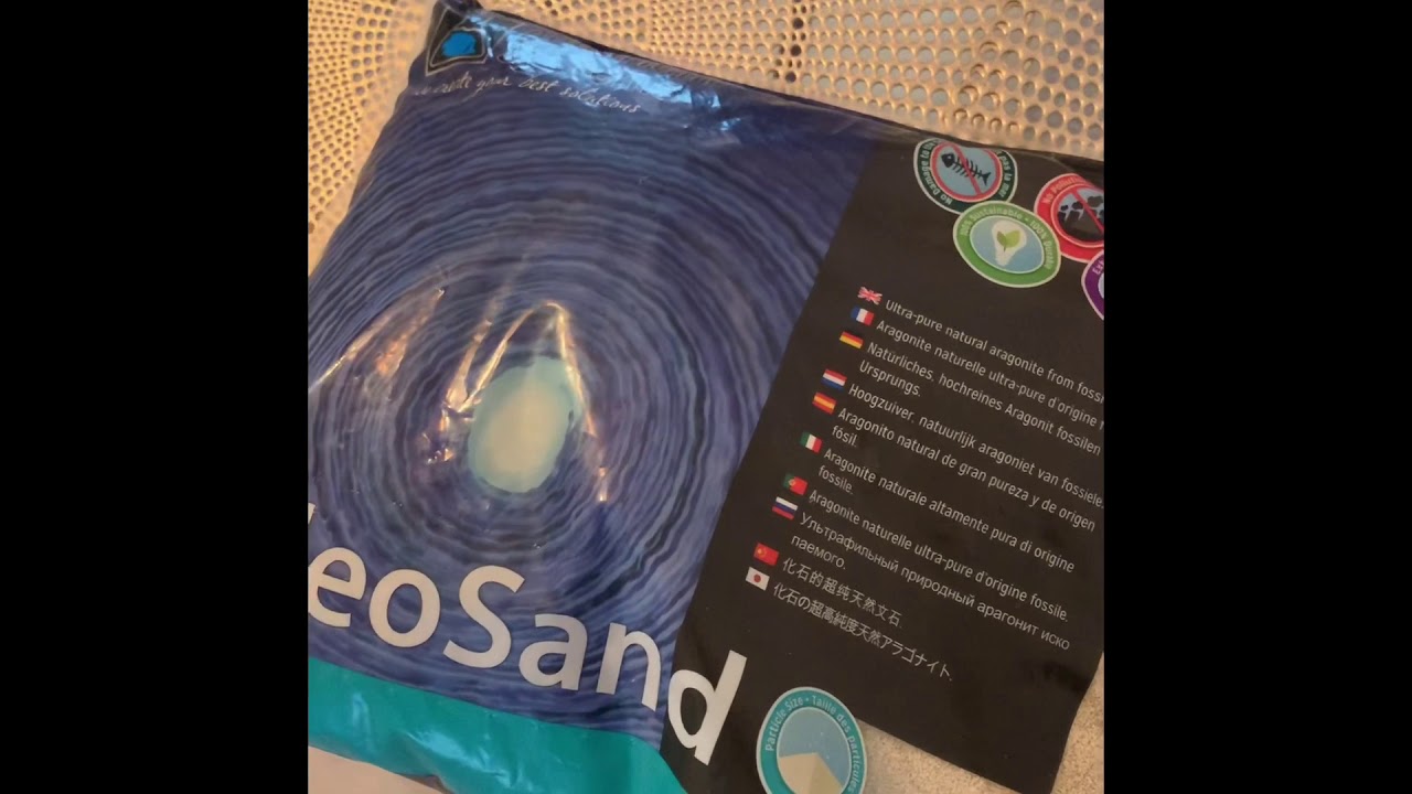 INTRODUCTION DU SABLE DANS MON NANO MARIN ET ASPIRATION DES SÉDIMENTS ! #NANO