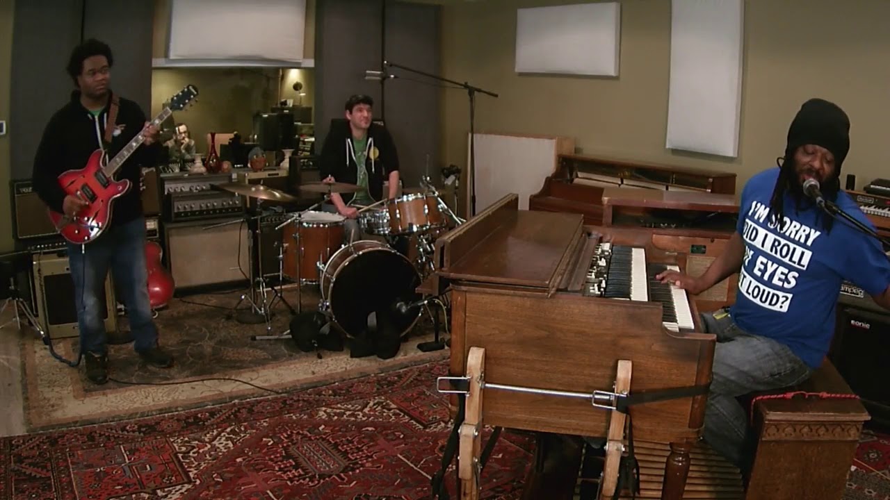 Delvon Lamarr Organ Trio - Full Session - Daytrotter Session - 4/16/2018
