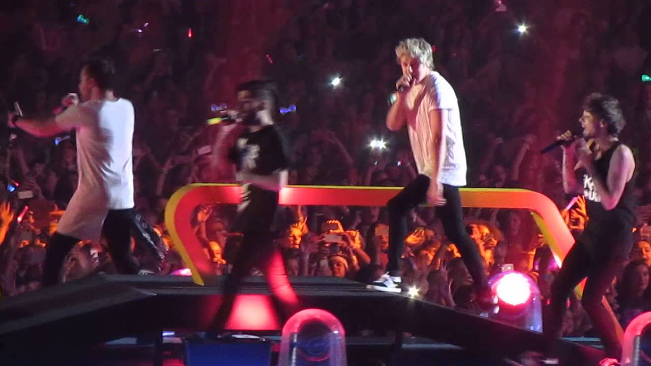 Steal My Girl - One Direction (Sydney 07/02/15)