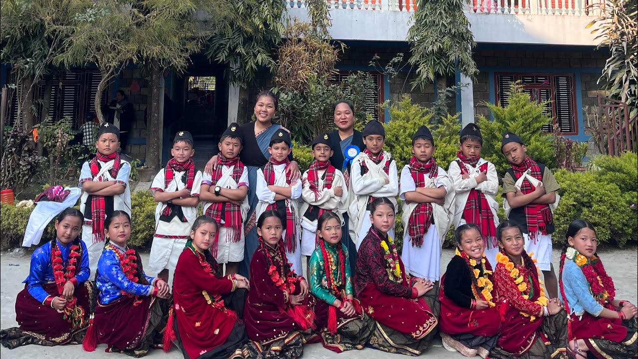 Grade III students Dance (Suna Remai)
