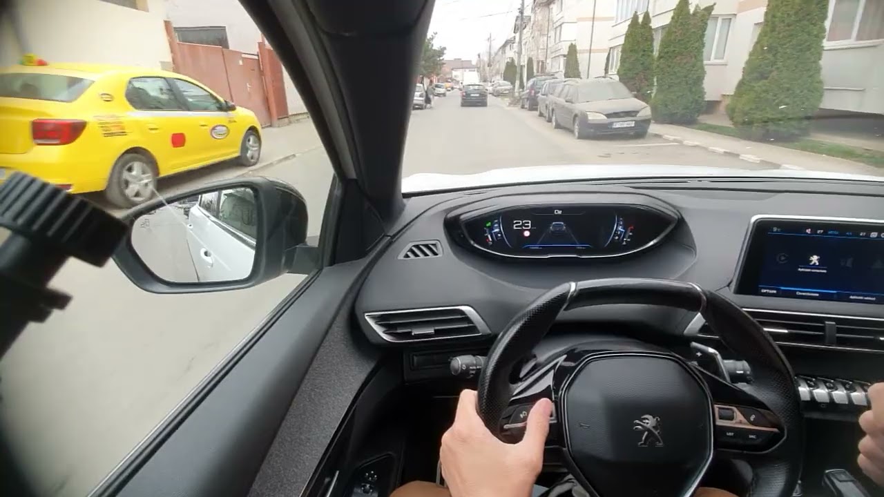 La plimbare cu 5008 GT Line 1.6 benzina 181 hp automat 19.000 euro