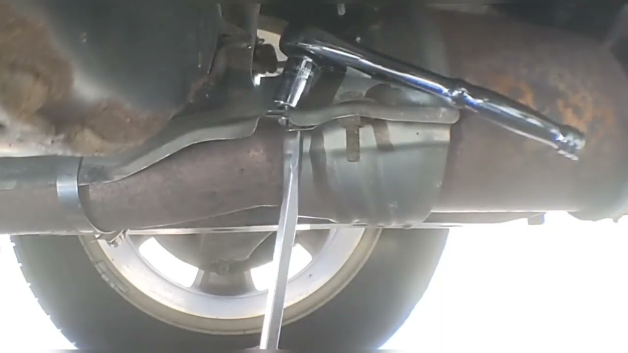 2014 Subaru Outback muffler heat shield rattle fix.