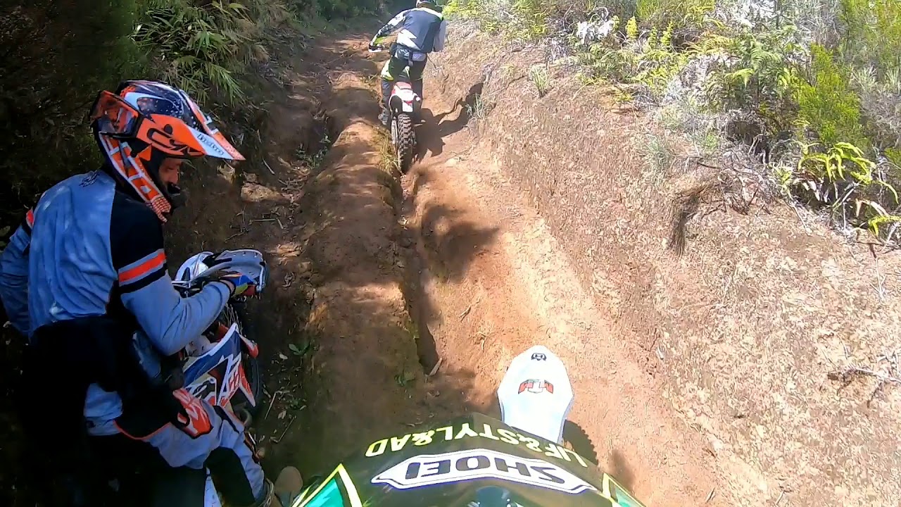 Belle sortie enduro comme on les aimes avec des passages fun et techniques! Enjoy 😜