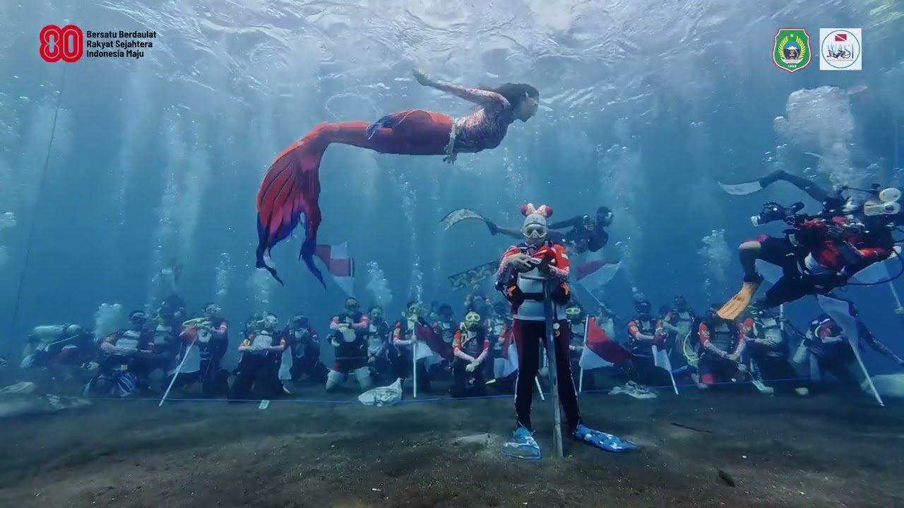 Gub Sherly, Mermaid Pembawa Merah Putih di Dasar Laut