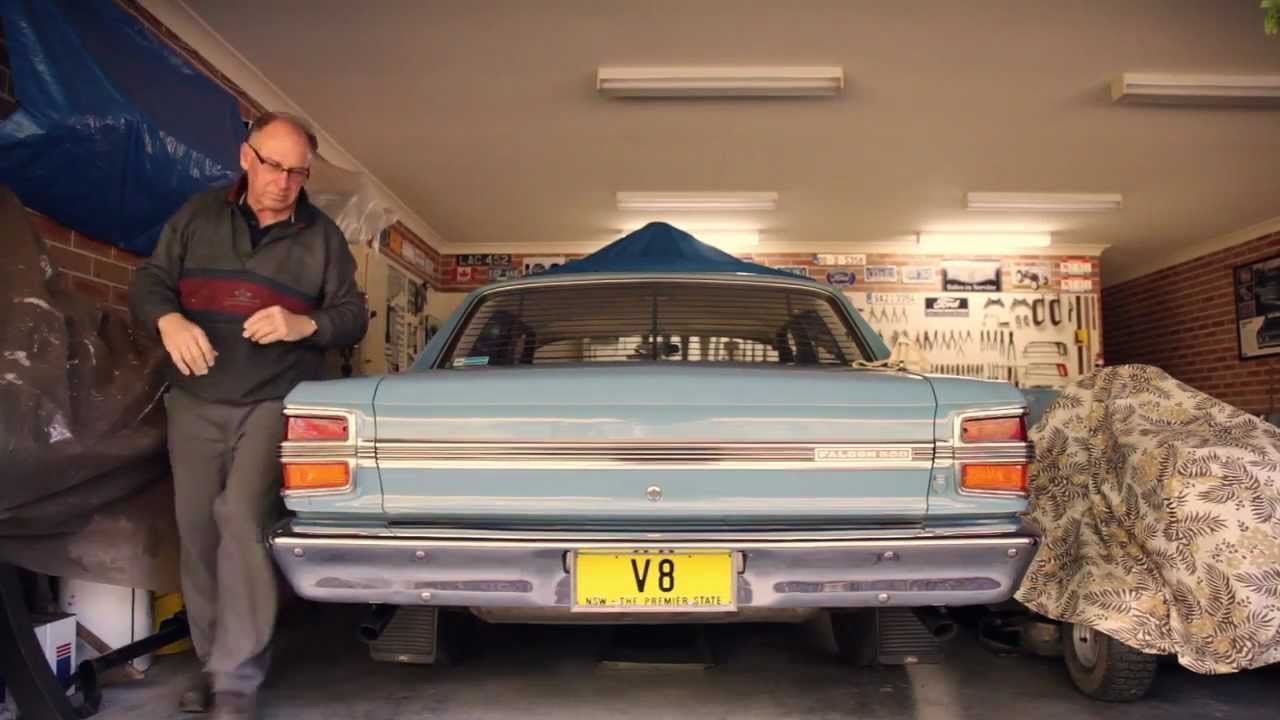 Bob's Vintage NSW Police Highway Falcon 500