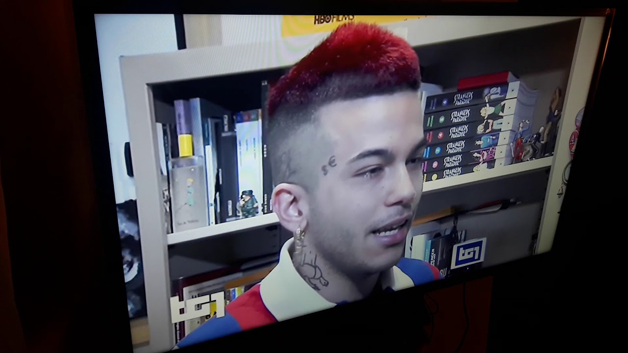 Sfera Ebbasta al tg 1  03/05/2018 (intervista completa)