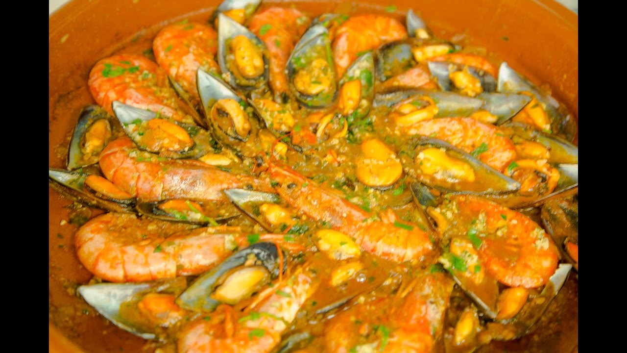 Cazuela de mejillones y langostinos. Receta.