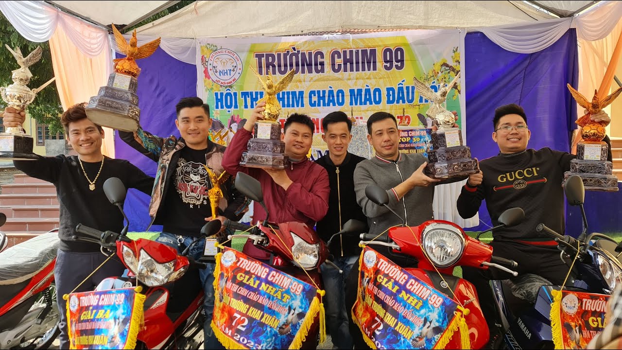 ĐẤU TRƯỜNG 72 - 20 XE 
