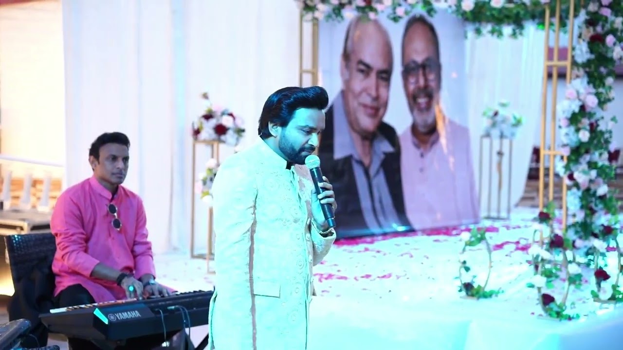 WID0366: Bollywood Singer 1 RPC