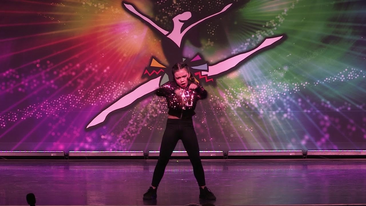 Studio X Dance - Tambourine