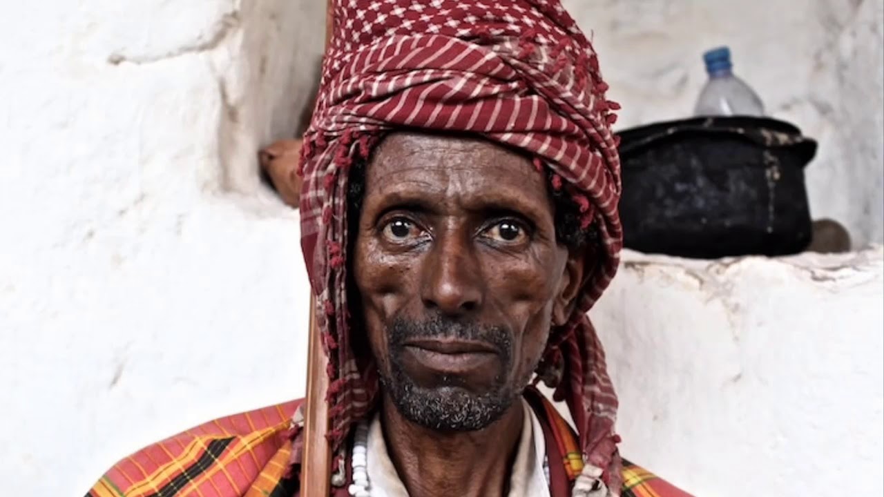 BAAROO SHEKKI HUSSENI (ABBA MALLA FEDHU  HALAKANI DEMA FEDHU GUYYA ) 08.09.2018