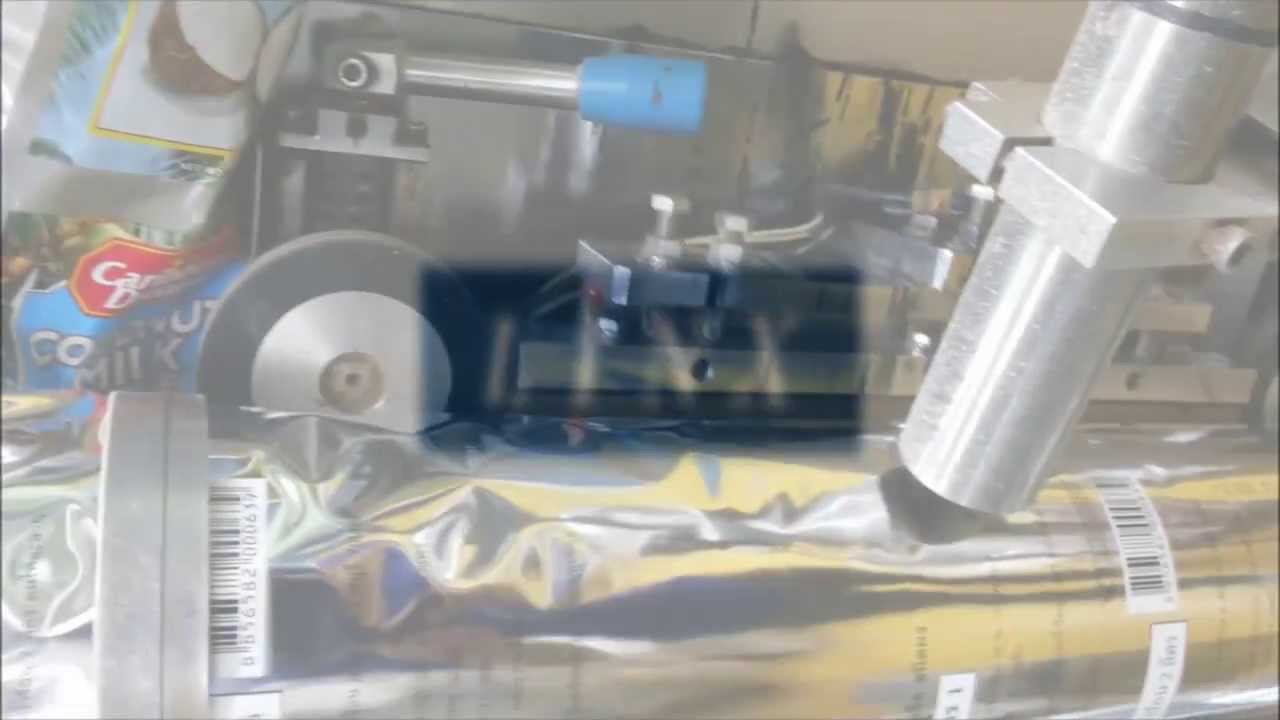 Linx 4900 CIJ Date Coder for Vertical Form Fill Seal | Food and Beverage Industry