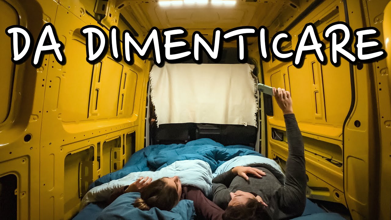Dormiamo nel furgone non camperizzato con Bluetti AC200P