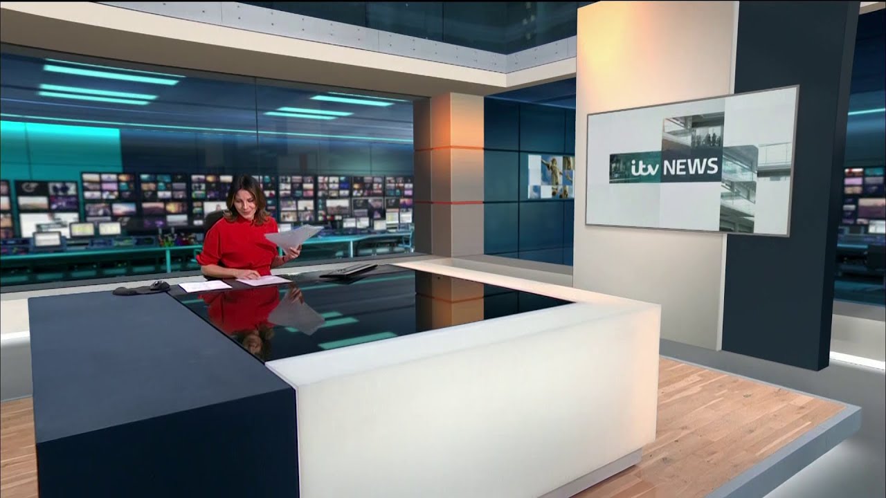 ITV - ITV Lunchtime News (1330GMT - Full Final 2023 Program - 22/12/23) [1080p]