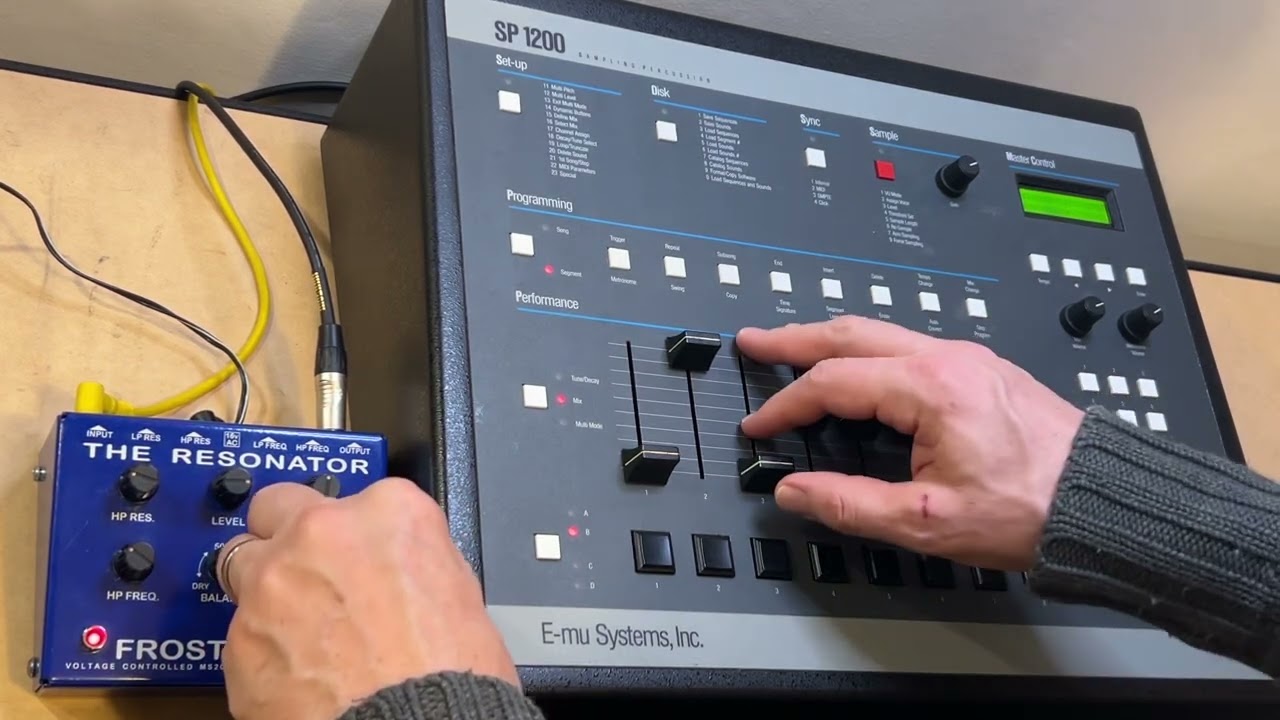 My favourite filter - Frostwave Resonator + EMU SP1200
