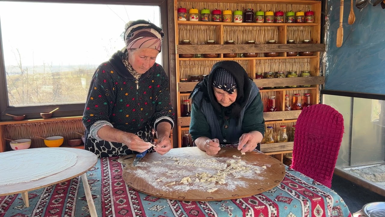 Compilaci&oacute;n de Comida Rural &ndash; Recetas Aut&eacute;nticas de la Vida en el Pueblo 🐑🍅