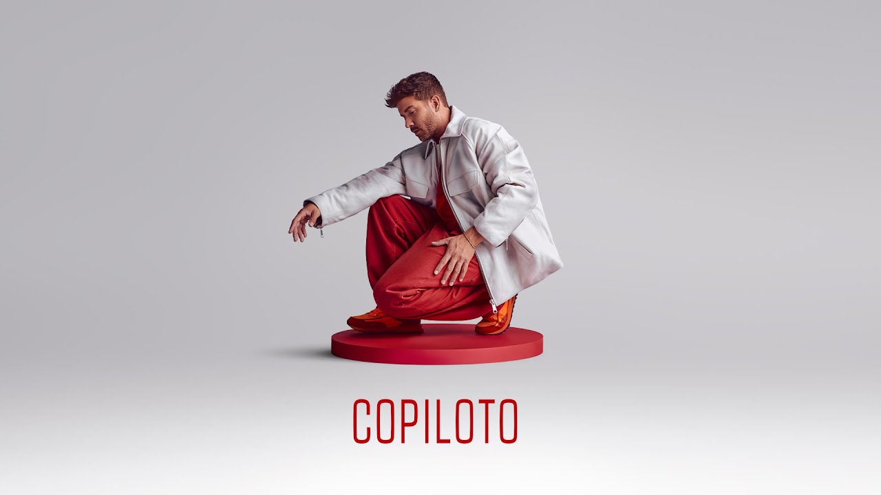 Pablo Alborán - Copiloto (Lyric Video Oficial)