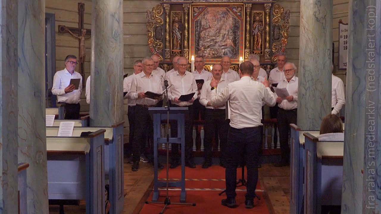 Orkland Mannskor synger 'Han er oppstanden' i Vinje kirke (p&aring;ske 2024, Vinje&oslash;ra)