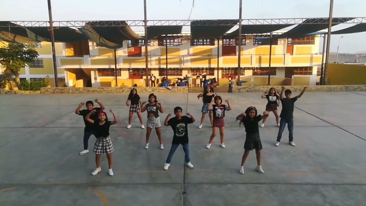 6 to A- Baile moderno.
