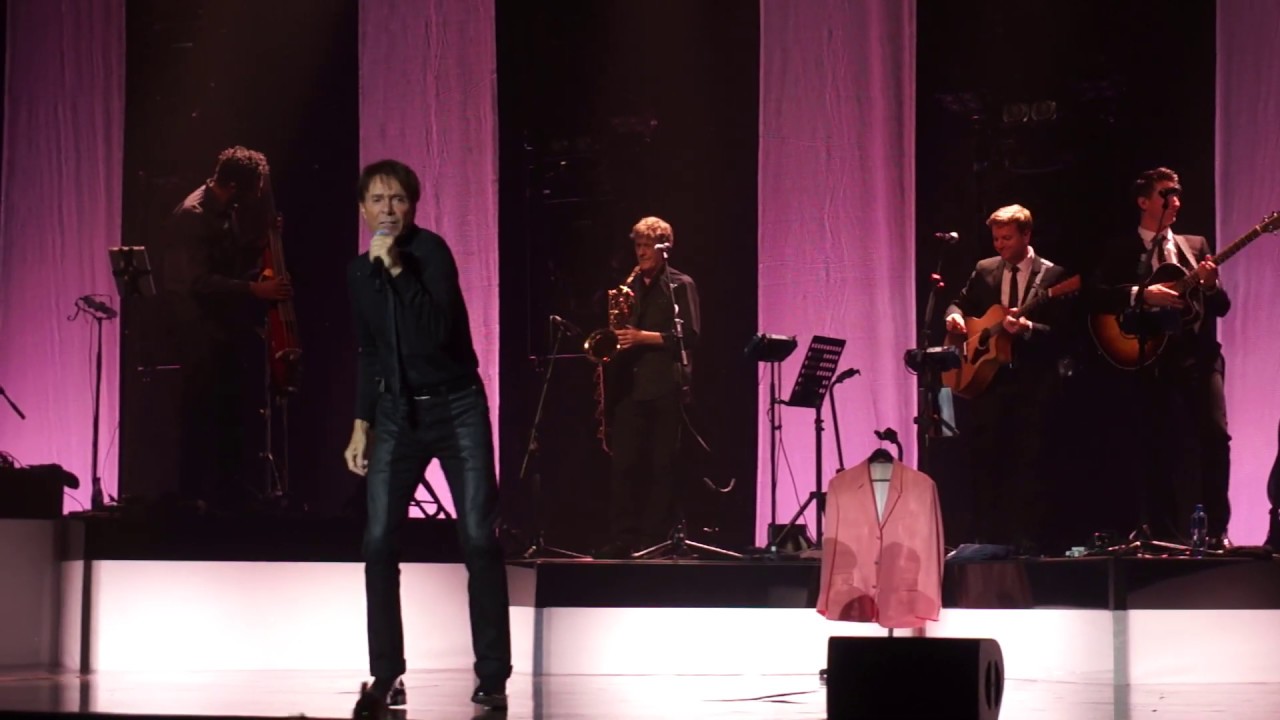 Cliff Richard, Heartbreak Hotel