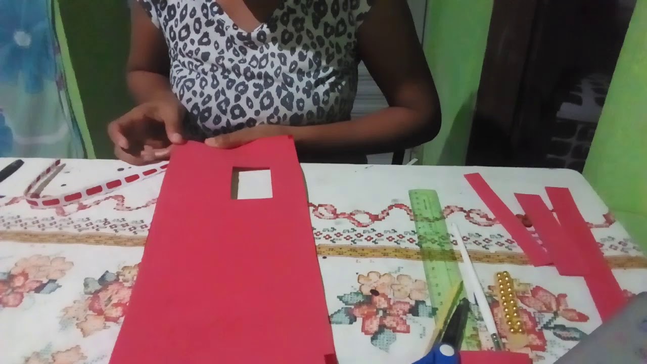 🌹LINDA CAPA PARA BÍBLIA FEITA COM EVA E FELTRO (passo a passo)👌