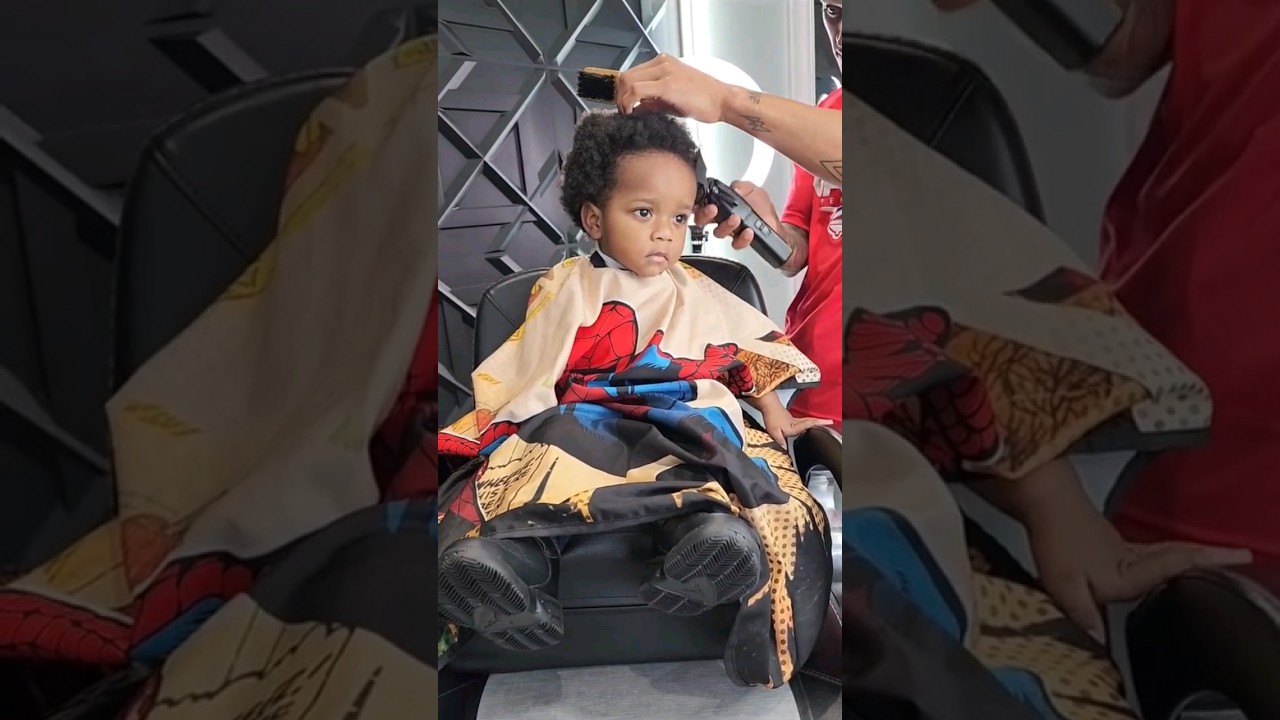 Baby boy's 1st Haircut 💈🥰 #kidshaircut #1sthaircut  #momlife #toddlermom