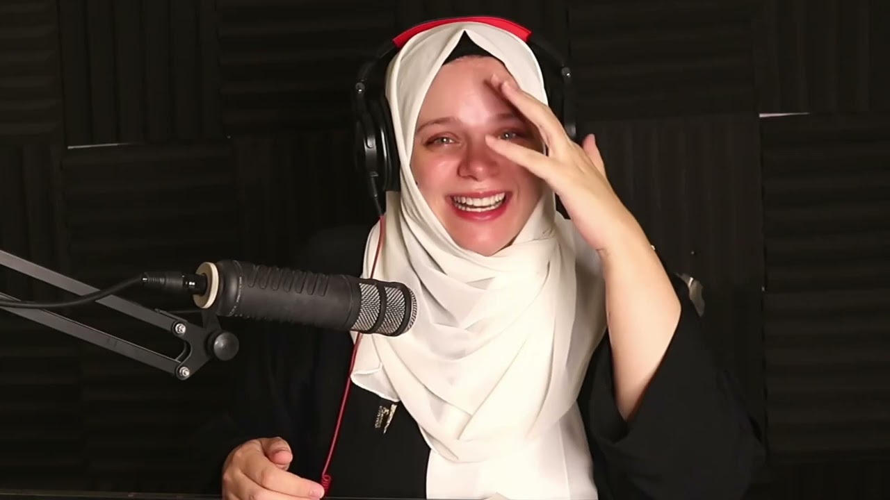مروة عزام : انا السبب في خناقة بين راجل ومراته ولما كلمت مراته كانت المفاجأة ..؟