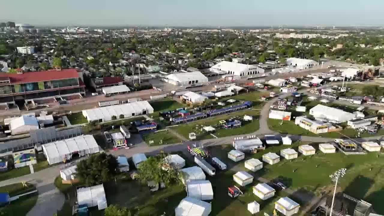 New Orleans prepares for tourism boost during festival season