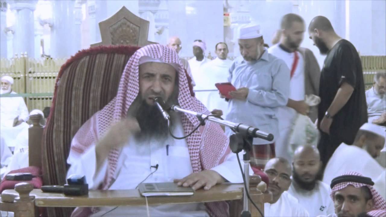 حكم مضغ اللبان الذى بدون طعم ولاسكر للصائم