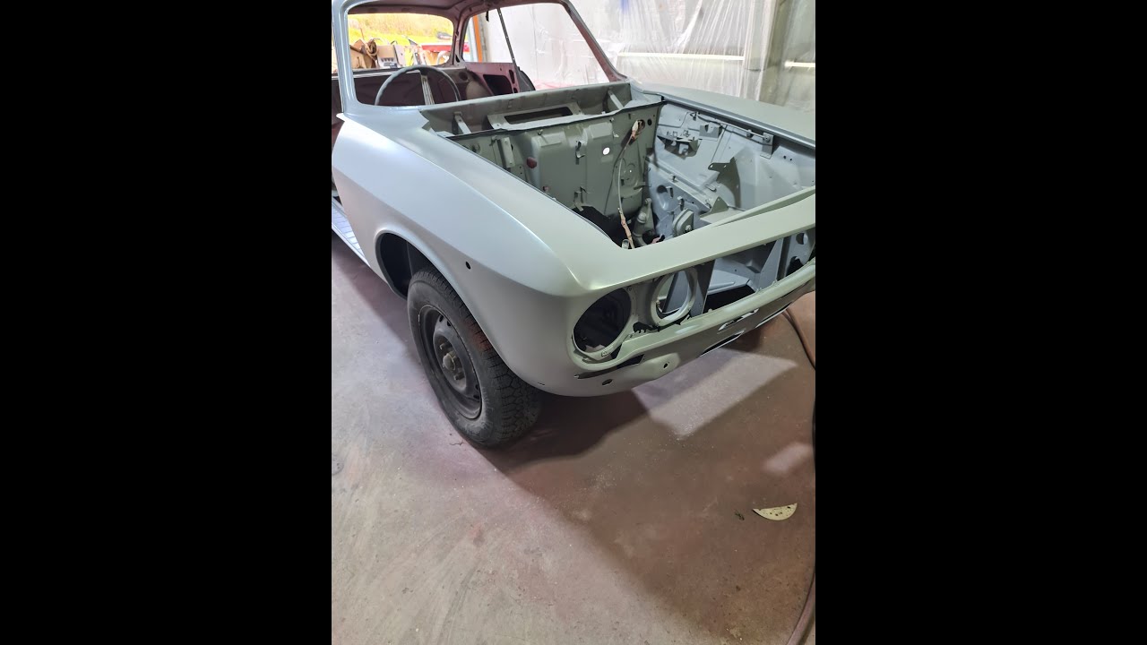 Alfa Romeo GTV Restoration.  Project Paolo ready for colour.