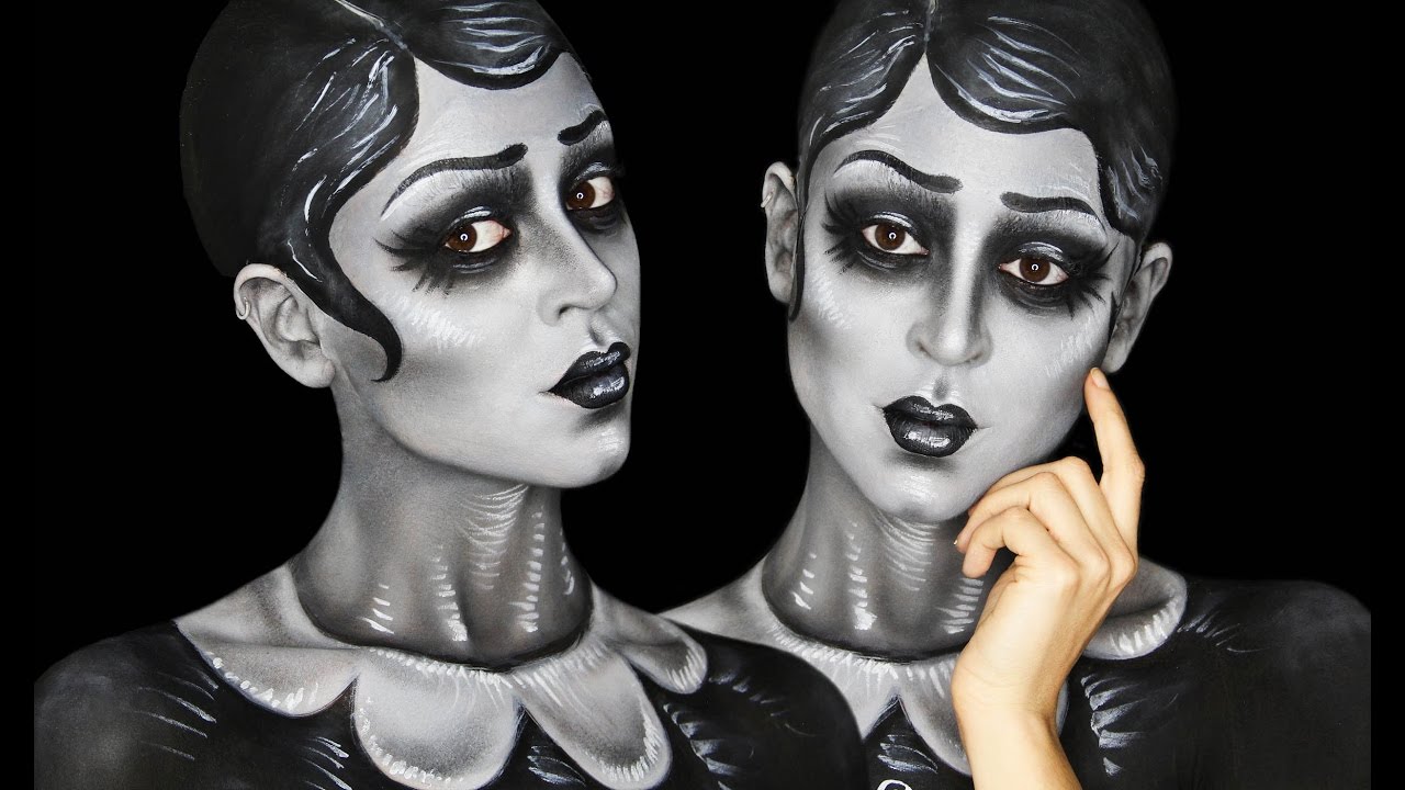 Greyscale Caricature Body Painting Tutorial