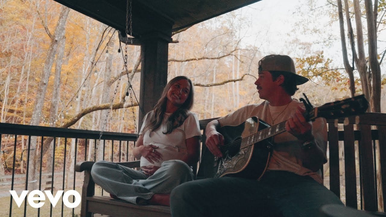 Dylan Marlowe - Barefoot and Pregnant (Official Visualizer)