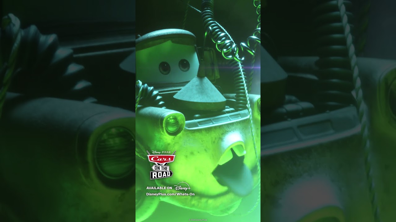 Lightning and Mater's alien prank 😂👽