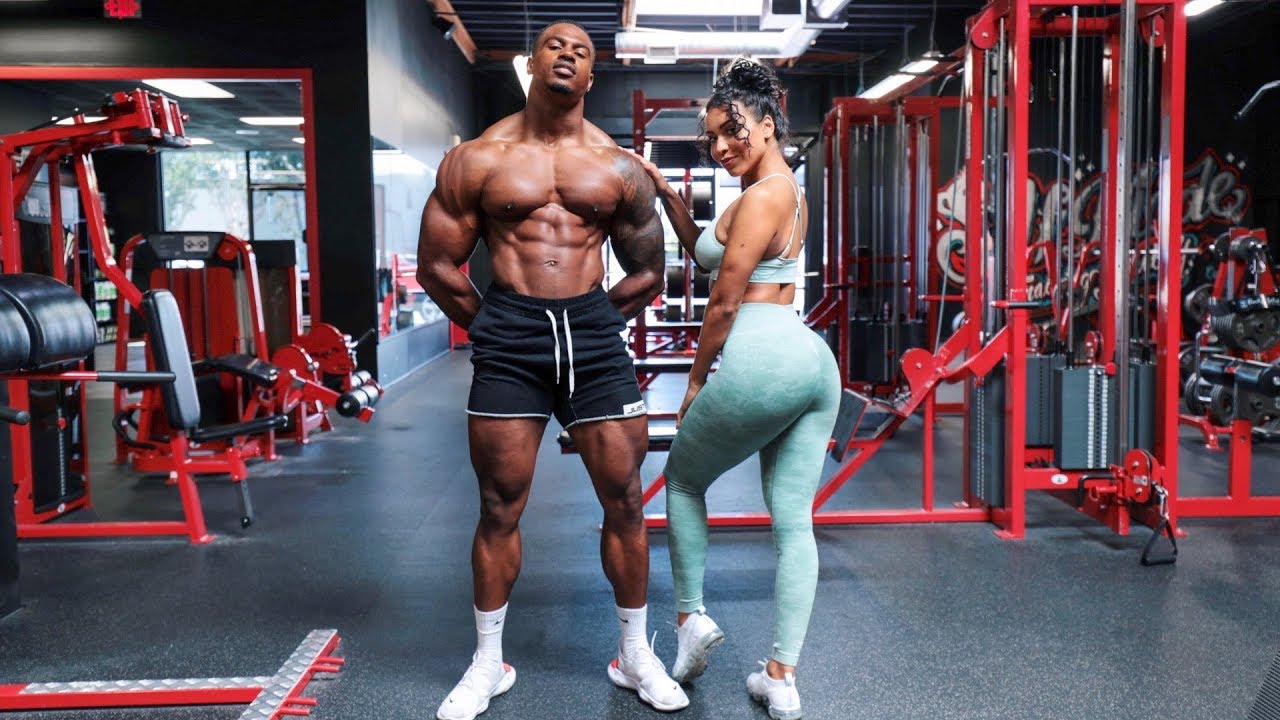 BEST QUAD EXERCISES TO SHAPE YOUR LEGS | COUPLE WORKOUT