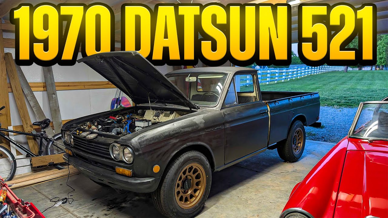 1970 Datsun 521 Pickup Tour + Startup