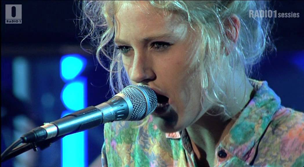 SX - 'Black Video' // Radio 1 Sessies