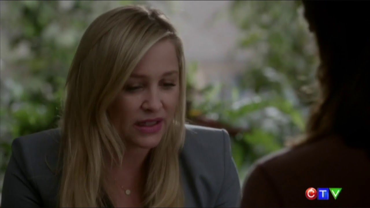Callie and Arizona moments - 12.22 