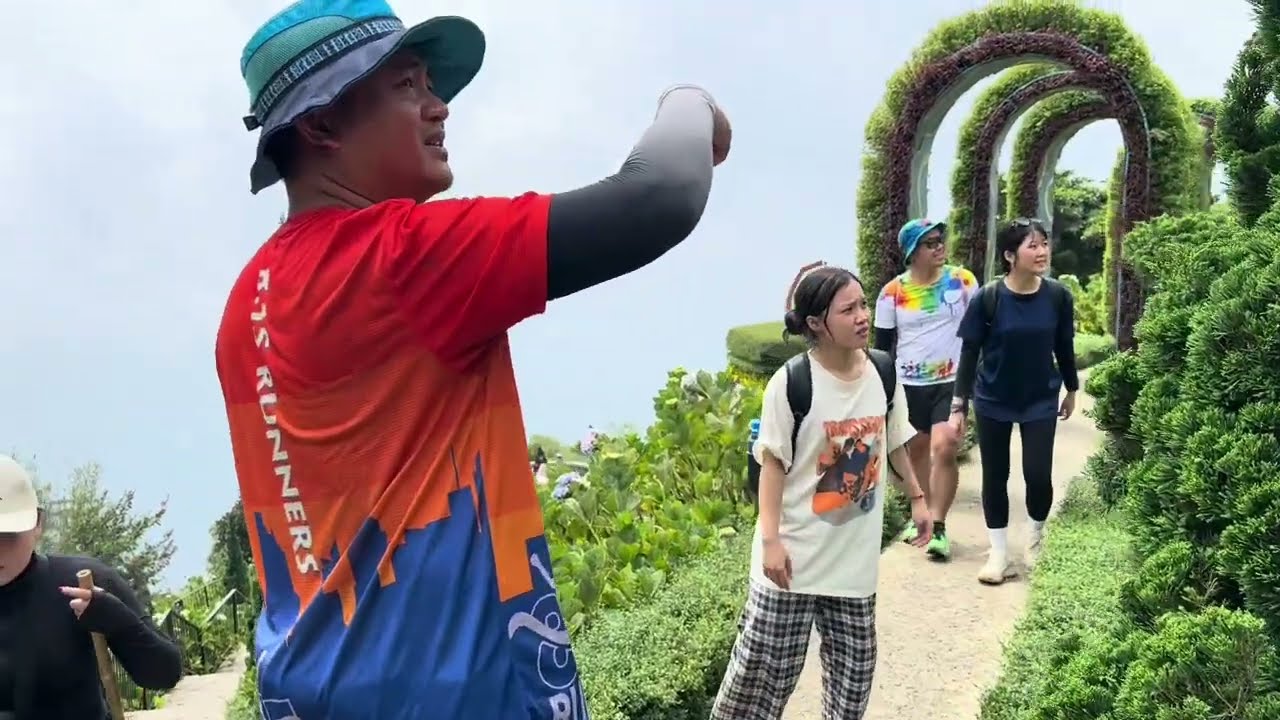 Leo Núi Bà Đen: Từ Lạc Đường Đến Tìm Lại Bình An