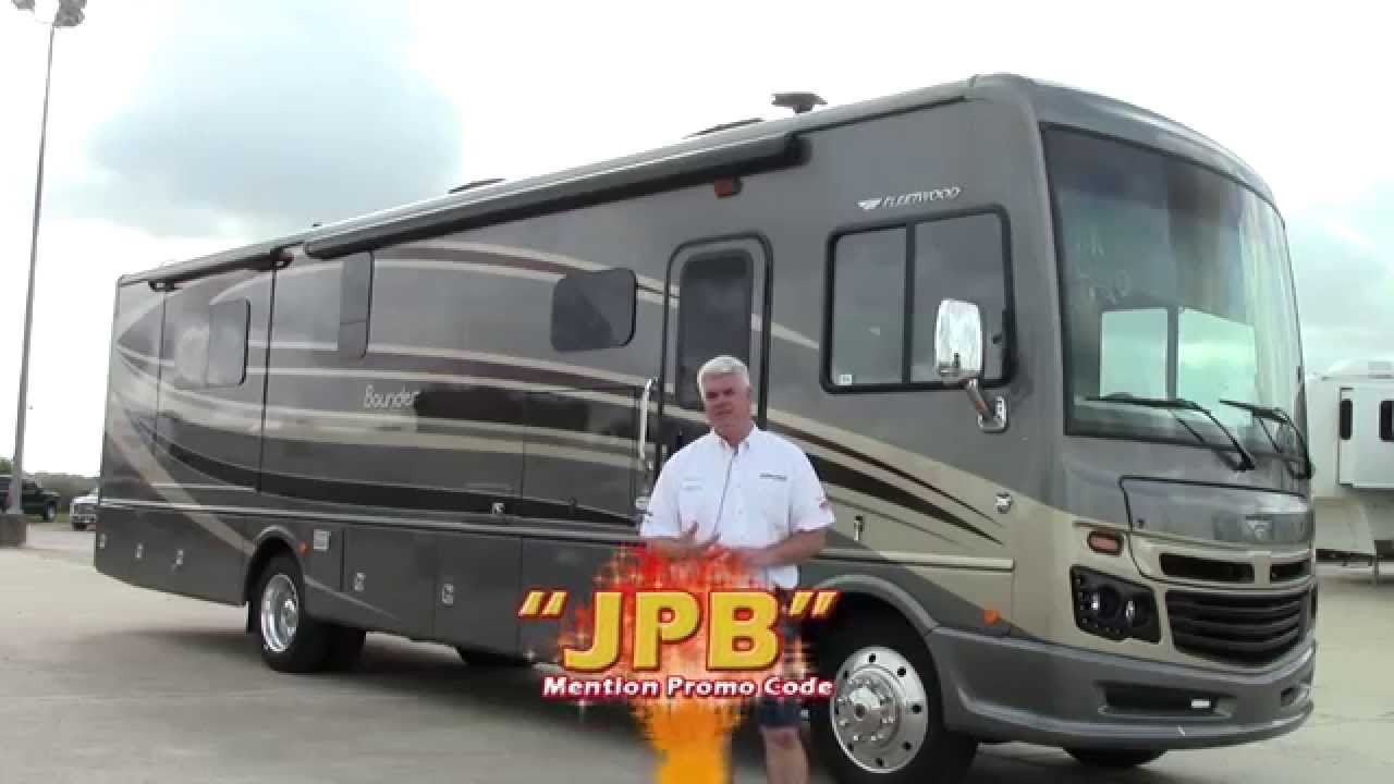 New 2016 Fleetwood Bounder 35K Class A Gas Motorhome RV - Holiday World of Houston & Las Cruces