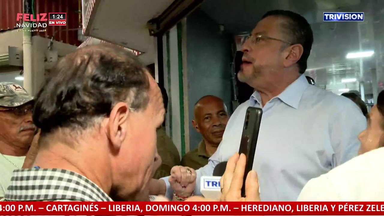 Rodrigo Chaves, Presidente de la República, y Pilar Cisneros en San José.